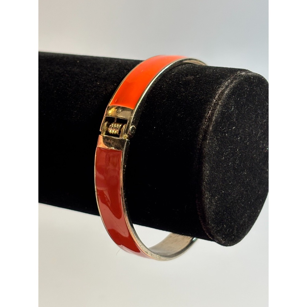 Clamper Bracelet Bold Red Statement Secure Clasp - Picture 2 of 10